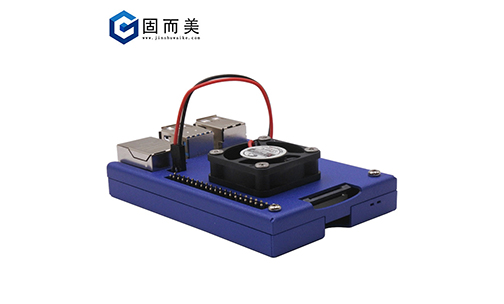 樹莓派——非常酷的微型小電腦，支持按需定制金屬外殼！